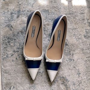 Prada Blue and White Bow embellished pumps